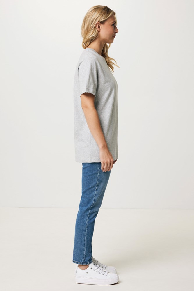 Iqoniq Kakadu relaxed T-Shirt aus recycelter Baumwolle