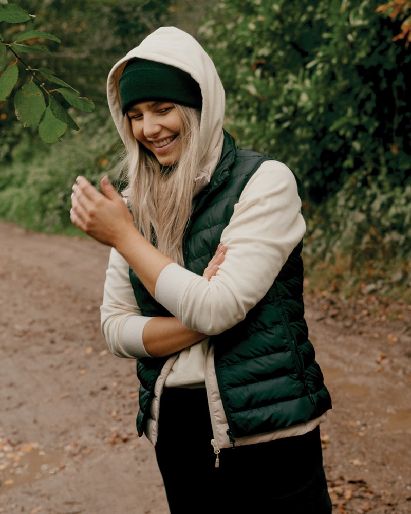 Iqoniq Rila Lightweight Hoodie aus recycelter Baumwolle